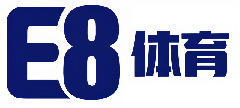E8